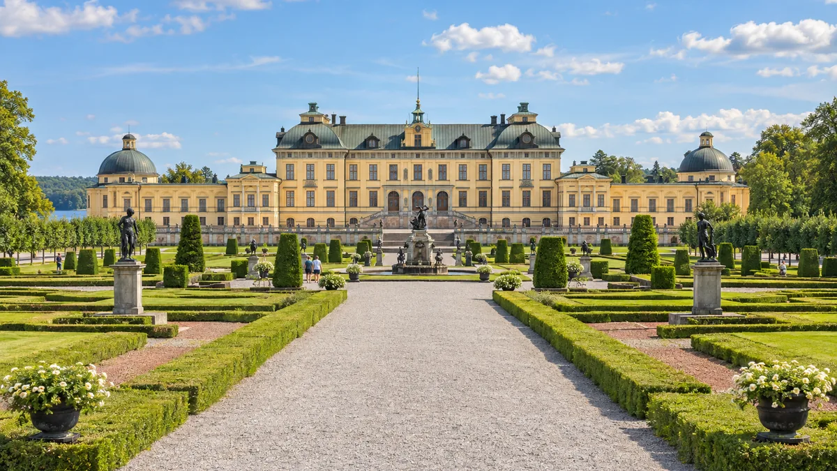 Château de Drottningholm et ses jardins près de Stockholm